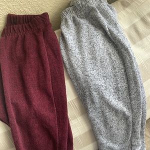 Bundle sweatpants/leggings. Both old Navy, size 12-18 mos. & 18-24 mos. *1